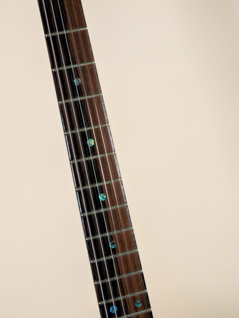 Bulldog Custom Zirikote Neck