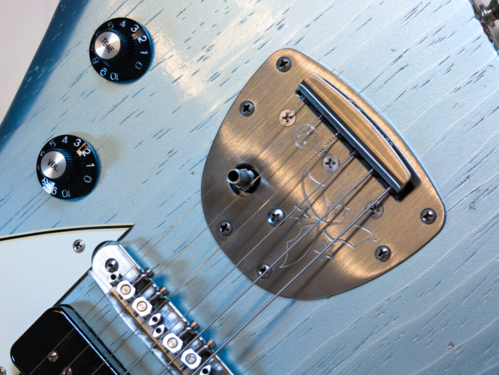Voltur J Ice Blue Metallic