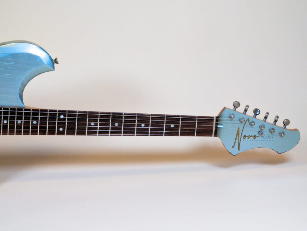 Voltur J Ice Blue Metallic