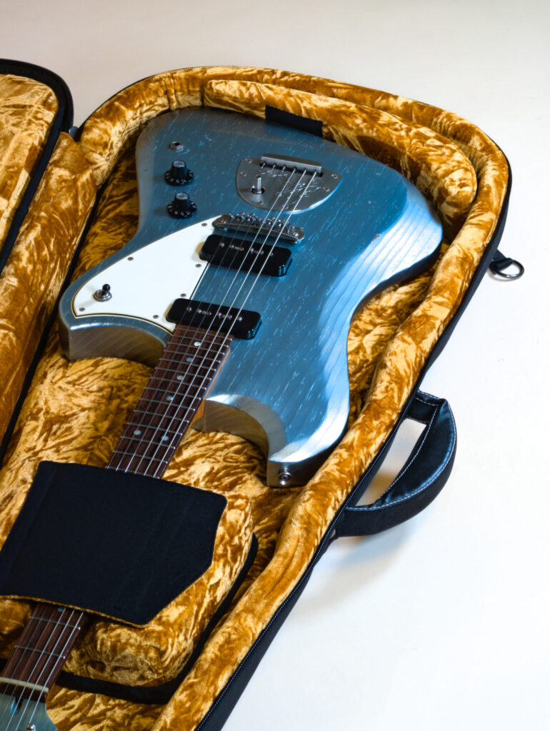 Voltur J Ice Blue Metallic