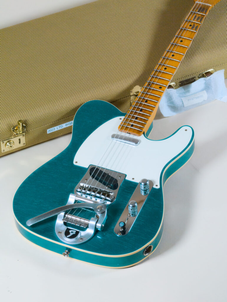 Custom Shop LTD Twisted Telecaster Ocean Turquoise