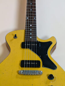 Junico Aged TV Yellow Kloppmann P90