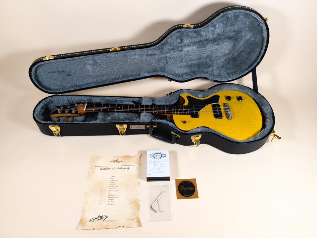 Junico Aged TV Yellow Kloppmann P90