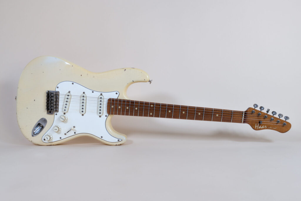 Trad S Aged Vintage White